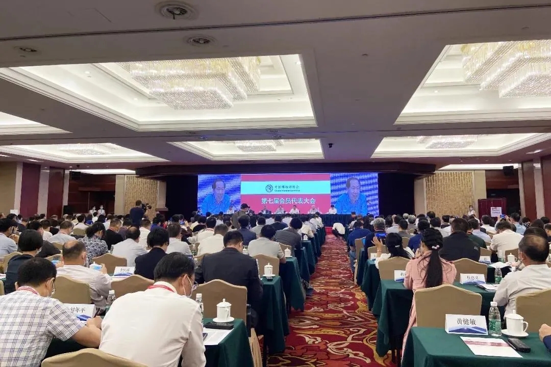 2.webp.jpg 2.webp.jpg